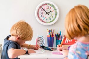 Tell the time clocks to help kids with maths